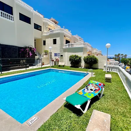 Paradise - Gigantes, Tenerife Apartment