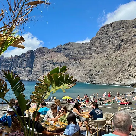 Green Paradise - Los Gigantes, Tenerife Apartment